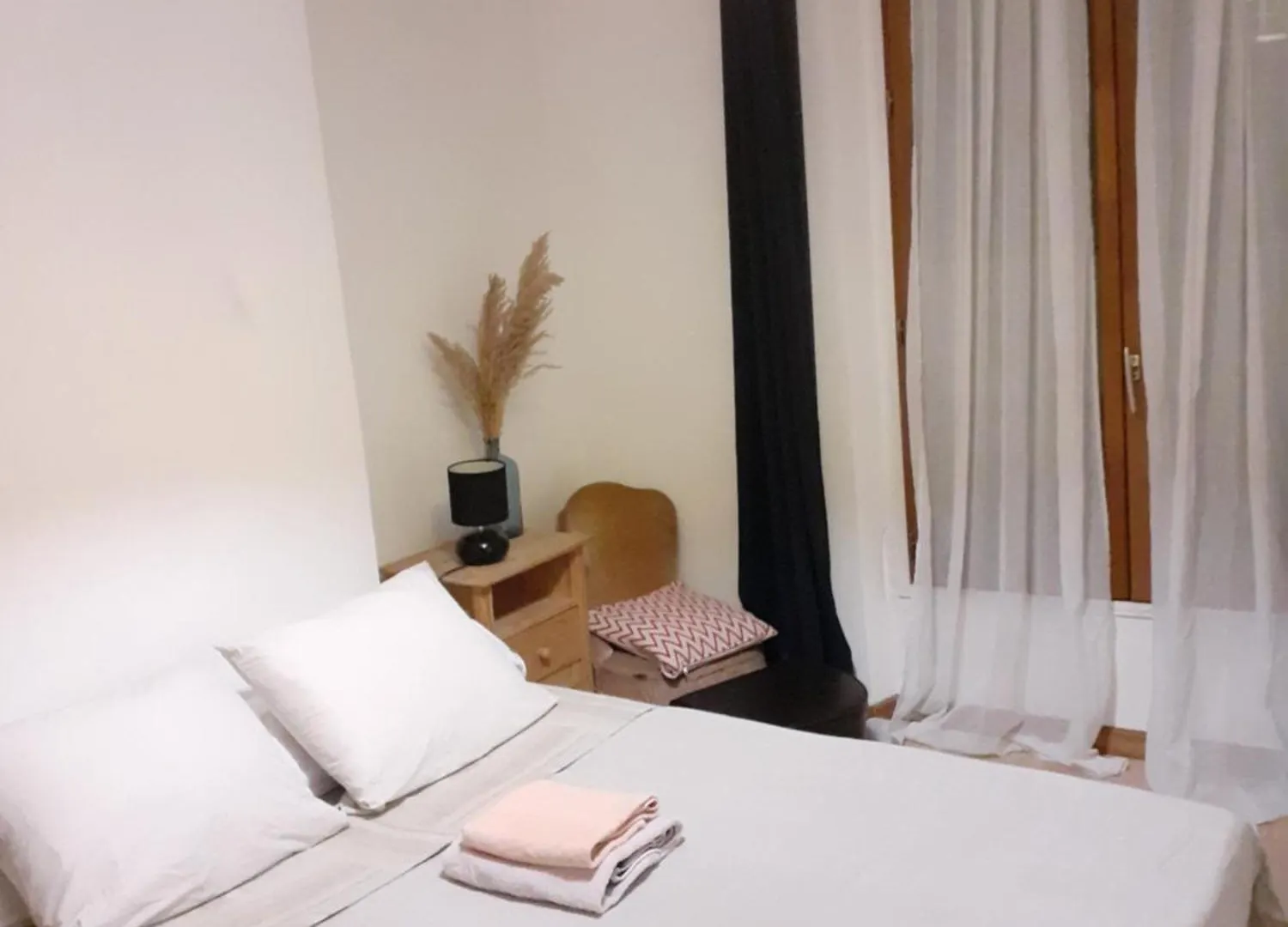 Calme Et Proche Tour Eiffel Apartment